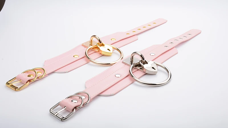 Sexy Women Pastel Goth Handmade Lockable Gold Heart Choker Necklace With Big O Round Collar Two Layer PU Leather Chocker Girls 11