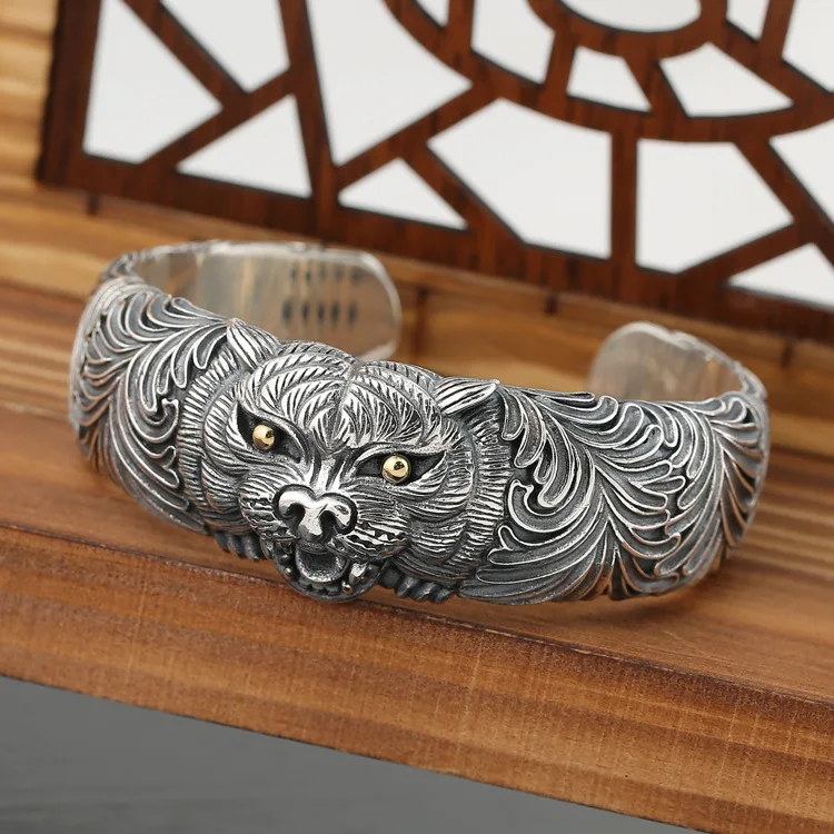 silver-tiger-bangle002B