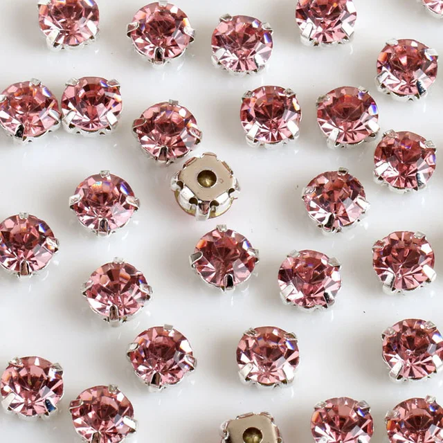 Free-shipping-200pcs-pack-4mm-crystal-glass-sew-on-rhinestones-with-silvery-claw-DIY-Clothing-Accessories.jpg_640x640 (15)