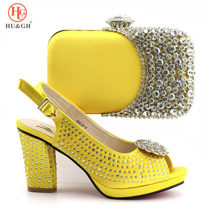 

Yellow Color Italian Ladies Shoes and Bags To Match Set African Wedding Shoes and Bag Set Nigerian Women Wedding Shoes and Bag