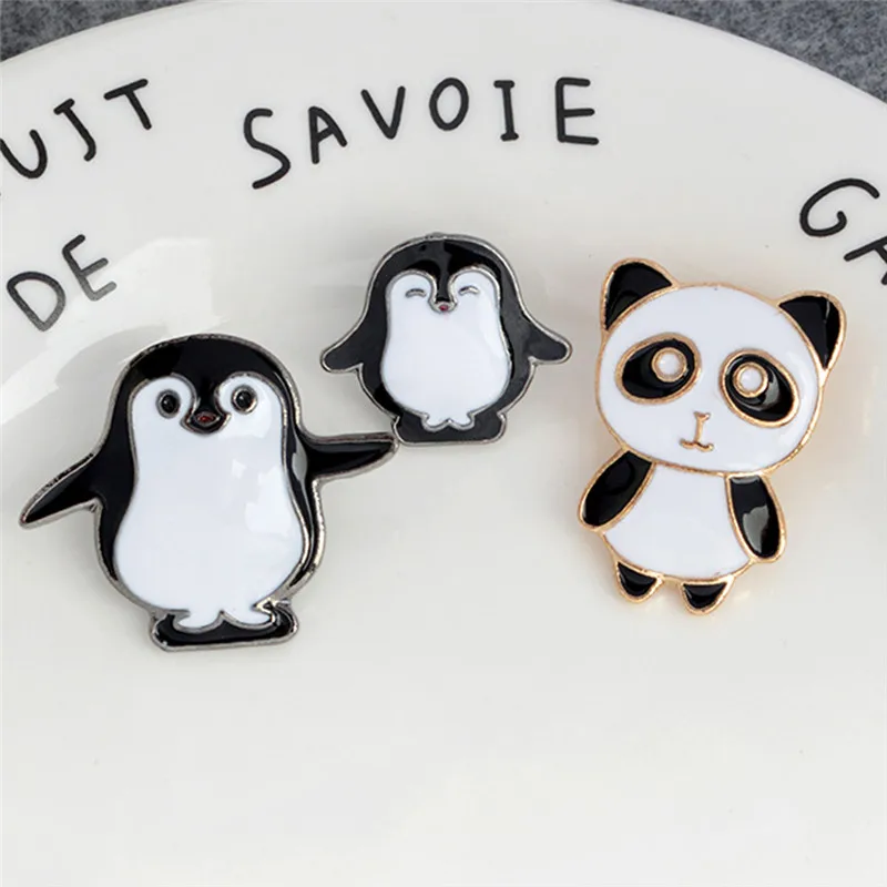 #*Cheap 3pcs set Jewelry Pins And Brooches Penguin Panda Couple Enamel Pin Badges Hat Backpack Accessories Lovers Jewelry Gift For Lover