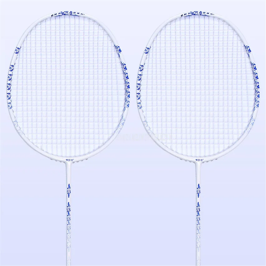Ligero azul y blanco porcelana raquetas de bádminton raqueta de fibra de carbono raquetas de bádminton profesional con bolsa de transporte Ligero azul y blanco porcelana raquetas de bádminton raqueta de fibra de carbono raquetas de bádminton profesional con bolsa de transporte
