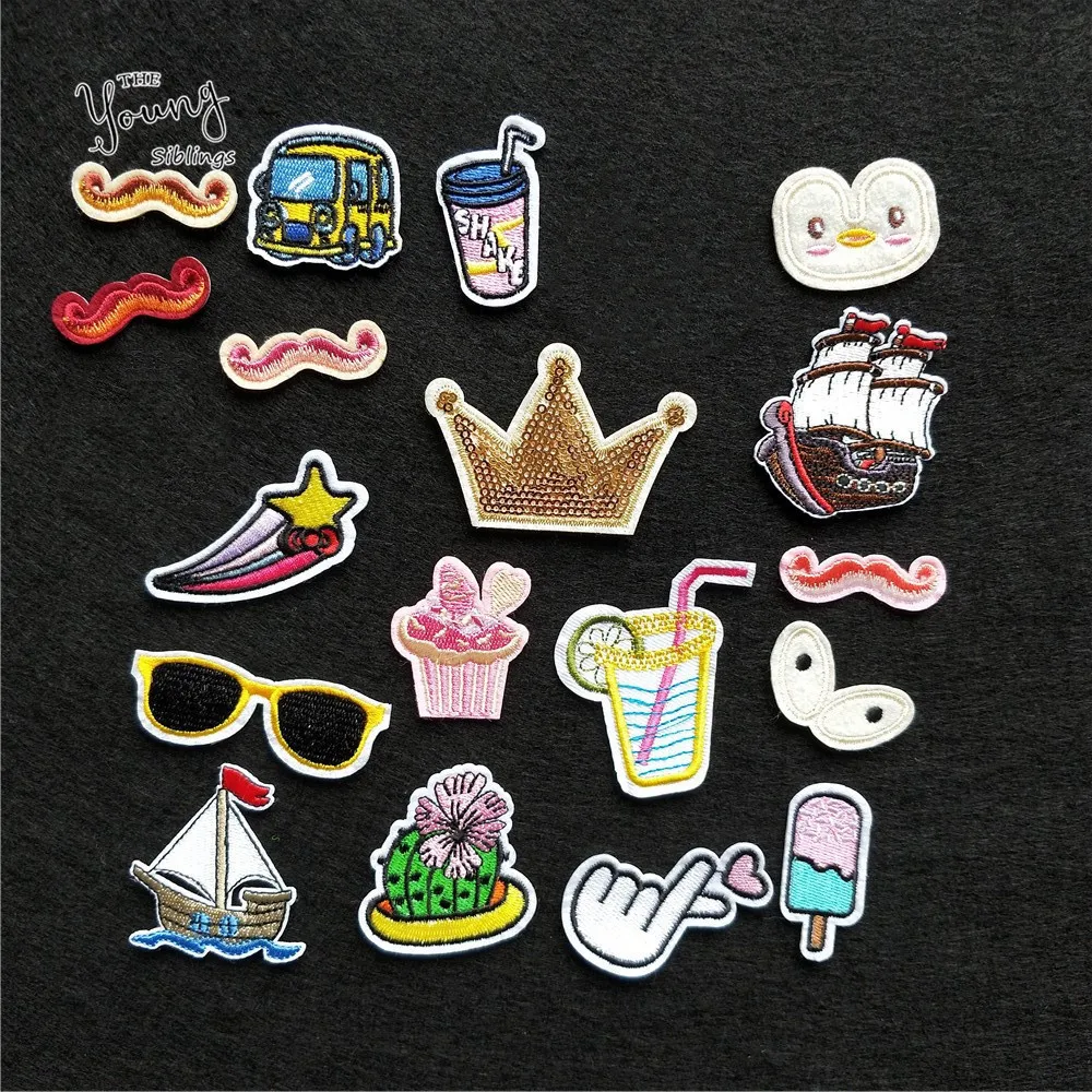 

2018 year New arrive 1PCS sell Mixture embroidered hot melt adhesive Patches crown boat Stickers badge DIY clothing accessories