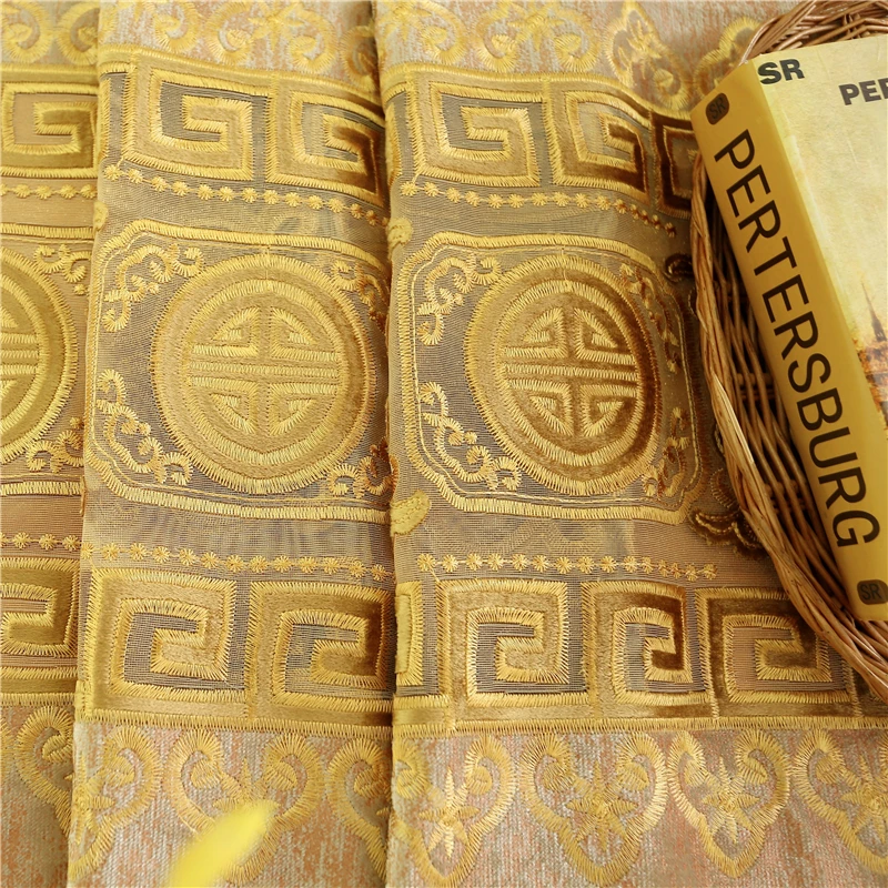 Brown Classic luxury velvet Curtains for Living Room Windows European high quality villa Curtain for bedroom/ kitchen/hotel