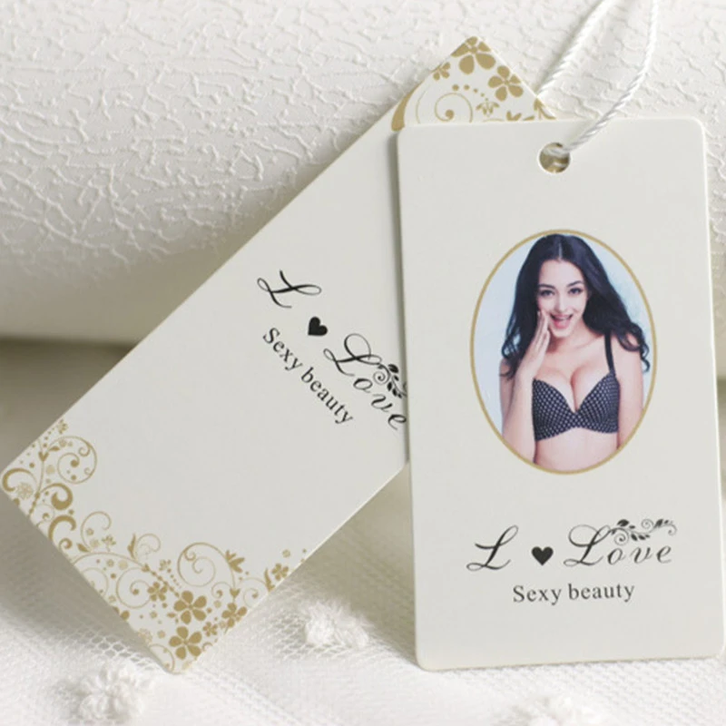 Etiquetas de de papel recubierto de grado A personalizadas para ropa interior, de swing para sujetador mujer, etiqueta colgante de 40 mm x 70 mm|hang tag|custom price tagscustom -