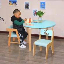 Детские мебельные гарнитуры комплект детской мебели Рабочий стол из массива дерева+ 2 обивка на стулья детский стул и стол для учебы комплекты минималистичный 75*75 см