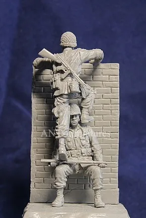 

1/35 Scale Military Modern US Collaborative Climbing 2 People Miniatures Unpainted Resin Model Kit Figure Free Shipping