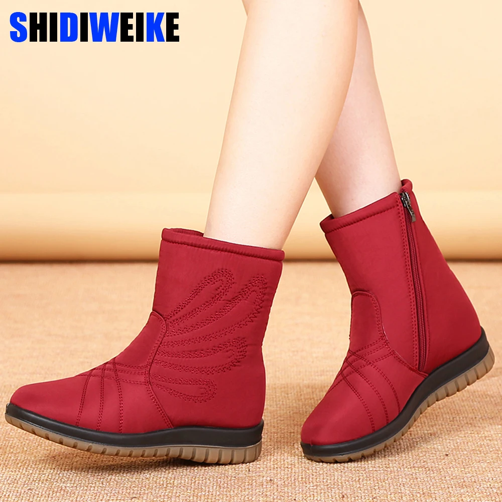 

2019 New Women waterproof Boots Ankle Boots New Autumn Winter Embroider Womens Motorcycle Boots Zip Shoes Woman