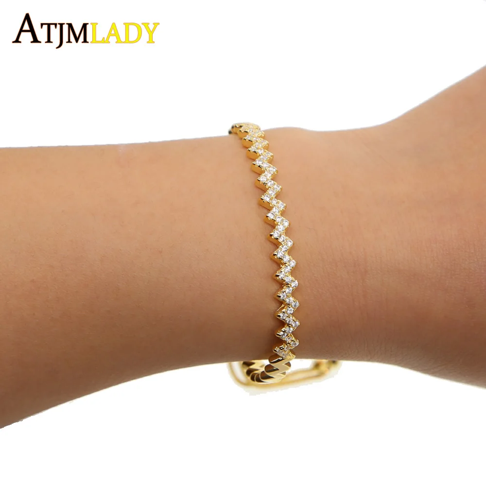 

2018 Hot Sale Armbanden Voor Vrouwen Color Micro Pave Cz Wave Bar Cuff Bangles Fashion Adjust Chain Stunning Elegant Women Girl