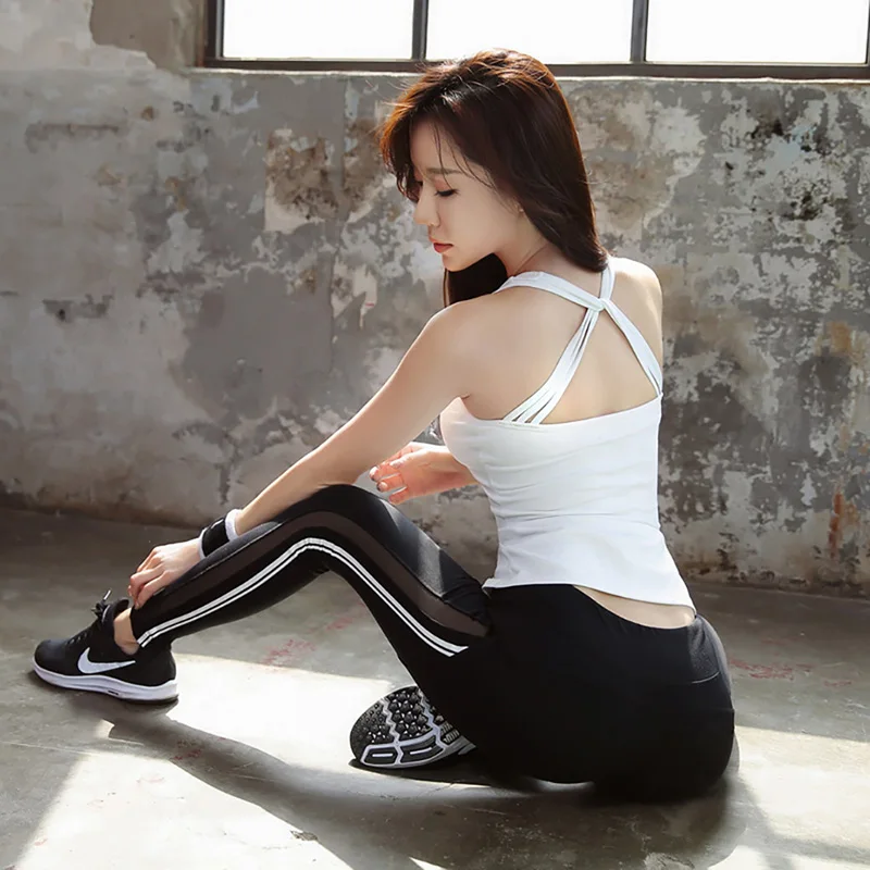 

Women Yoga Top Sexy Gym Sportswear Vest Fitness Breathable tight woman clothing Sleeveless Running shirt Quick Dry Yoga Tank Top