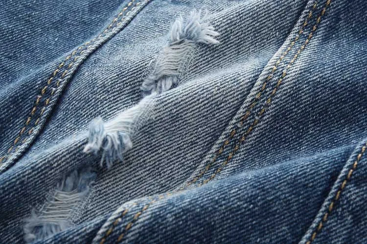 9121747718_2077129656