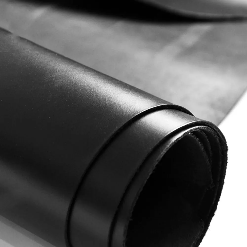 Leather Fabric Leather Material Natural Cowhide thick cow skin leather vegetable tanned leather black color square piece shapes sizes First Layer Full Grain