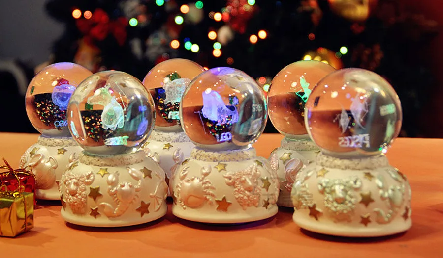 Crystal ball music box (10)