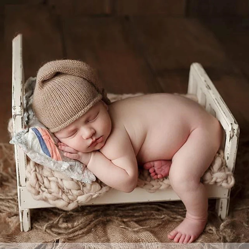 Old Wood Bed Newborn Photography Props Posing Baby Photoshoot Baskets Accessories Photo Shoot Flokati Photographyprops Bed