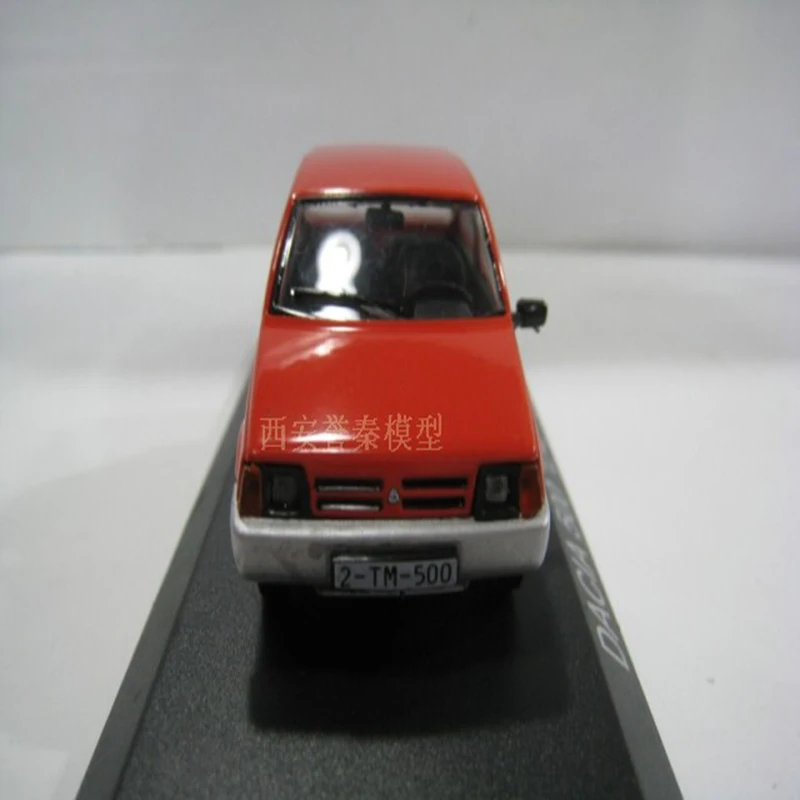 Коллекция миниатюрных моделей 1/43 масштаб моделирования DACIA 500 &quotLASTUN&quot модель