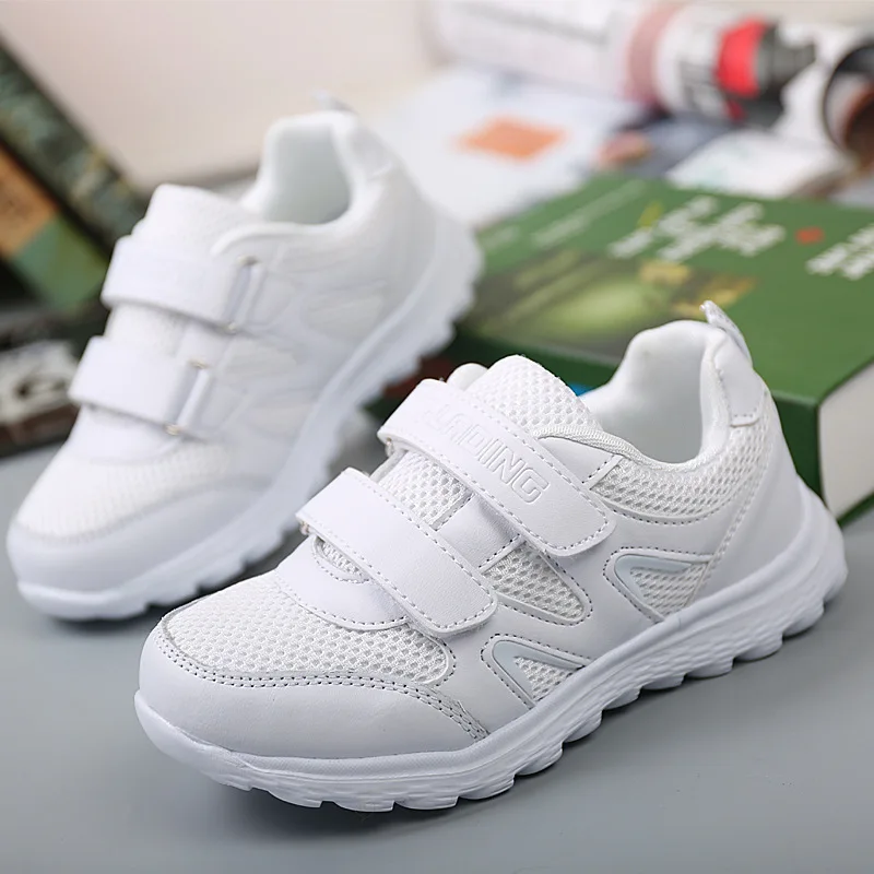 childrens lightweight trainers