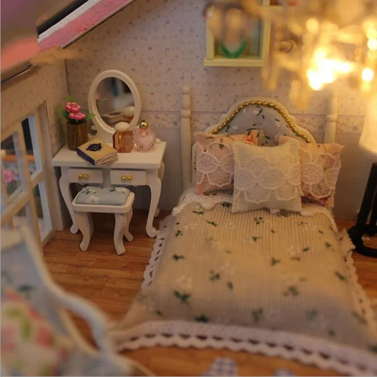 Милый семейный дом DIY большой деревянный кукольный домик игровой миниатюрная