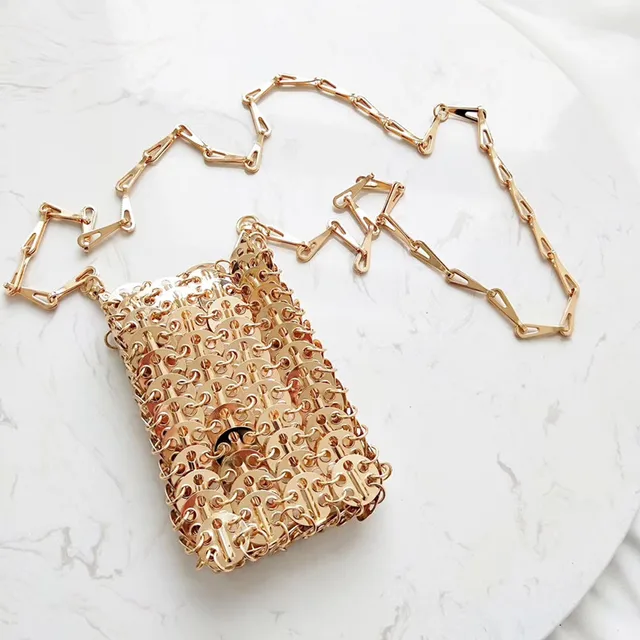 Luxury Designer Women Bags Pure Metal Sequins Chain Woven Bag Hollow Evening Bags Clutch Female Travel Holiday Shoulder Bag Rose red