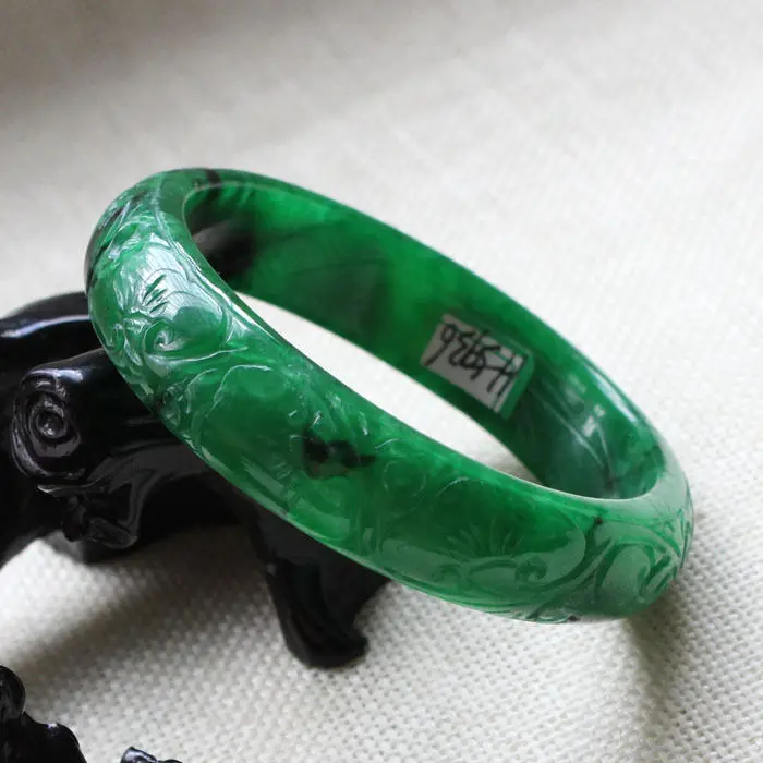 

5936 Vintage Chinese Hand-carved Emerald Green Jadeite Jade Bracelet Bangle 56mm