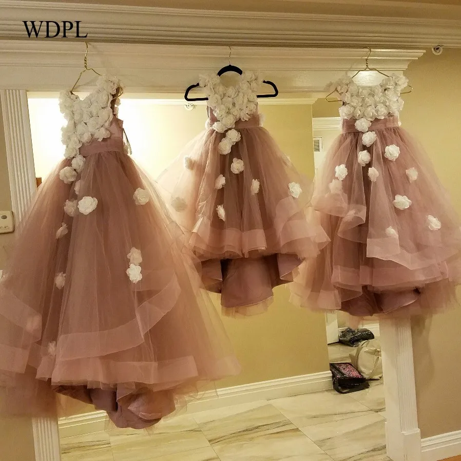 

Handmade Flowers Long Flower Girls Dresses Lovely Girl Pageant Kids Cocktail Dress Vestidos de Comunion Dusty Pink Party Gown
