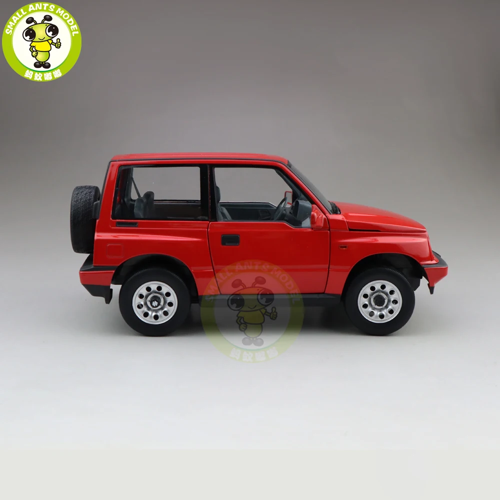 1/18 DORLOP Suzuki Vitara Escudo правый руль Diecase модели игрушечных автомобилей Дети Подарки для мальчиков девочек красный