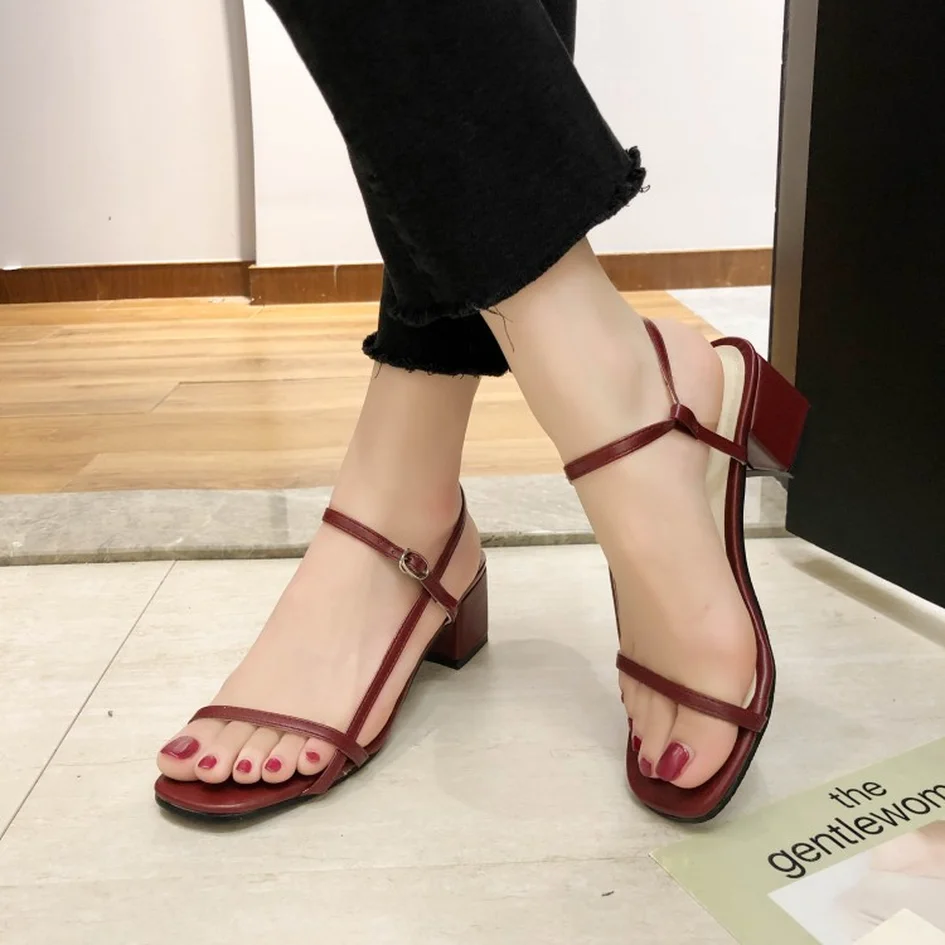 

Women Chunky Mid Heels Buckle Strap Sandals Open Toe Casual Sandals Summer New Classics Square Heel Dress Shoes Mujer #Y