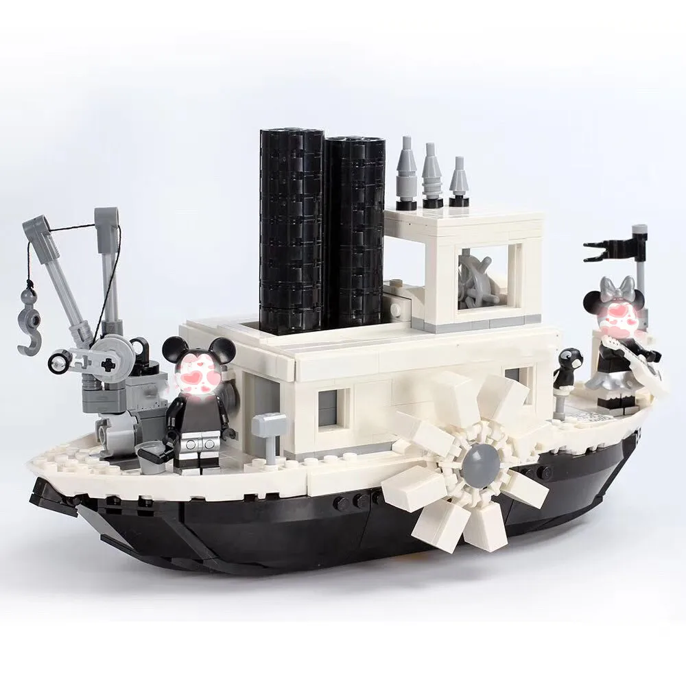 

841pcs Movie set bricks mickeyy Steamboat Willie in model building blocks toys for children Kid Christmas Gifts