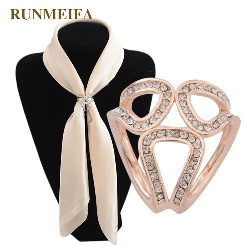 

RUNMEIFA Three Circle Silk Scarf Buckle New Precision Polishing Products Word Exquisite Rhinestone Studded Silk Scarf Buckle
