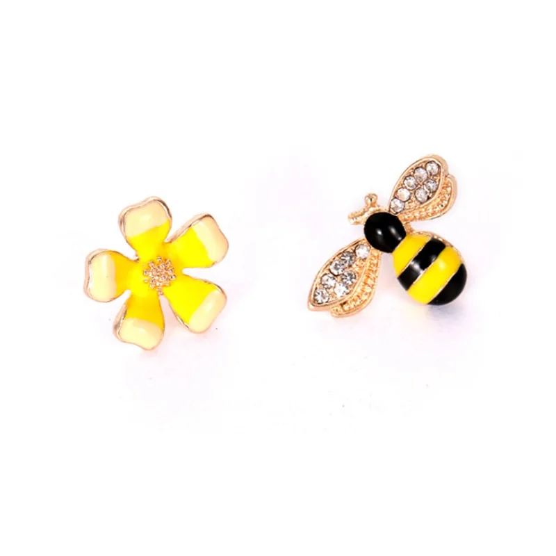 

Asymmetric earrings butterfly earrings bee ear jewelry asymmetric flower earrings fashion wild geometric asymmetrical earrings