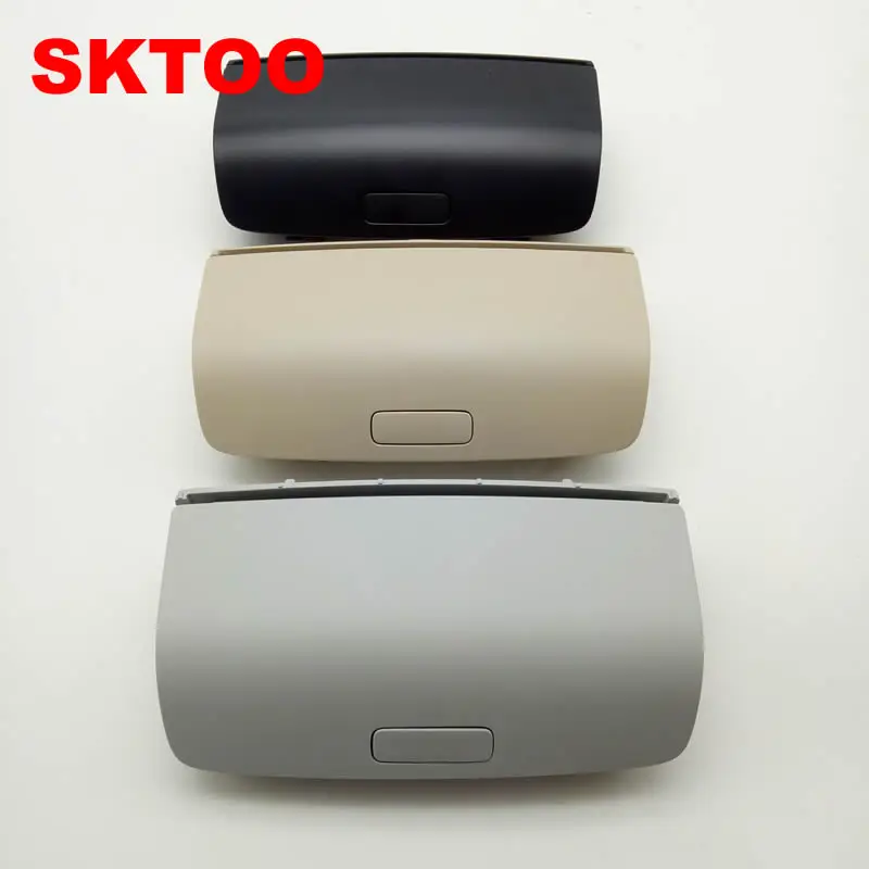 

Car roof Sun Glasses Box Case holder For volkswagen VW B6 B7L Golf 6 Sagitar CC Tiguan skoda super yeti beige gray