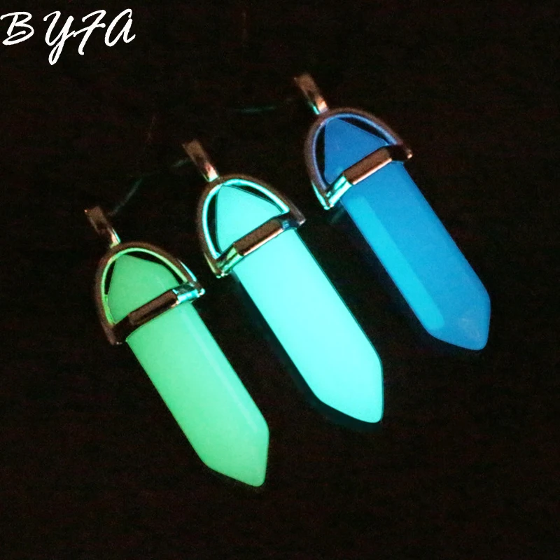 

2019 New Luminous Stone Fluorescent Hexagonal Column Necklace Natural Crystal Gem Stone Pendant Leather Chains Necklace Charms