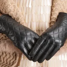 Зимние стеганые теплые перчатки из овечьей кожи женские