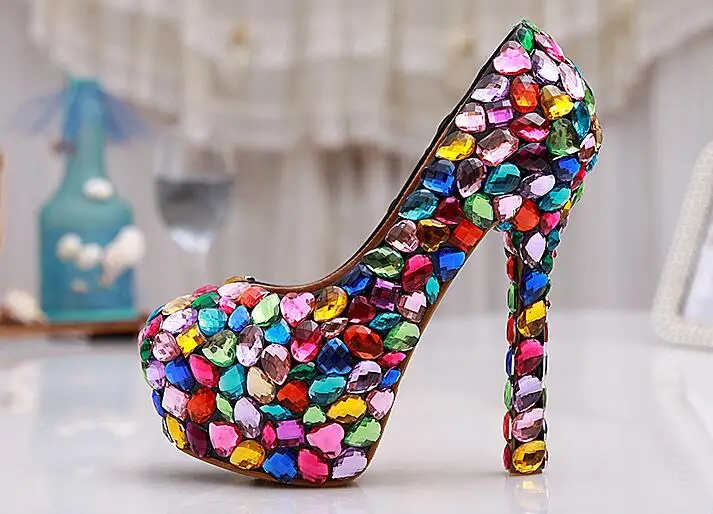 Hot sales Colorful Crystal high heels pumps women sexy shallow women shoes 2017 gladiator shoes women platform Nightclub shoes