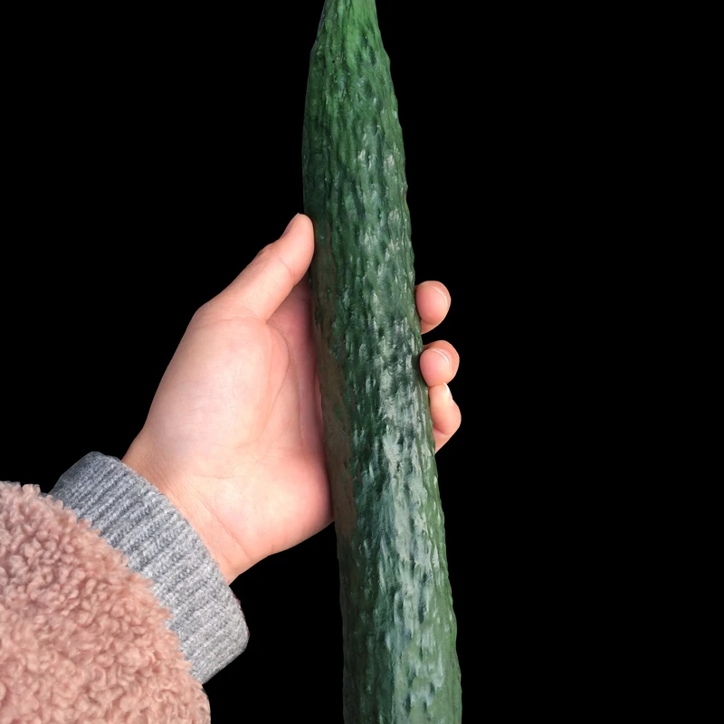

Hand engraving Artwork The old pit natural Shoushan stone jade carving ornaments cucumber simulation vivid ima