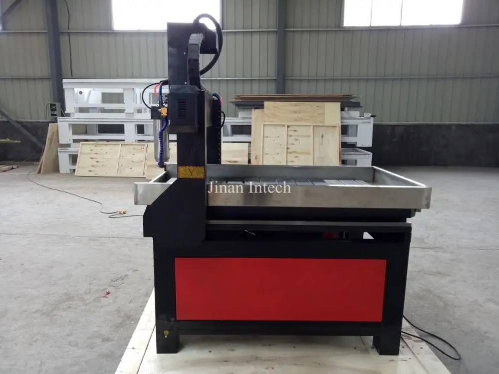 Высокоскоростная 3D 6090 3d машина для резки пены 2.2KW Профессиональный формовочный шпиндель