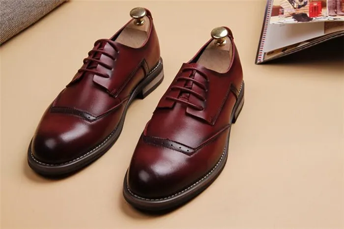 Английские кожаные повседневные мужские кожаные туфли с круглым носком на шнуровке с Ремешком мужские летние деловые мужские модельные туфли