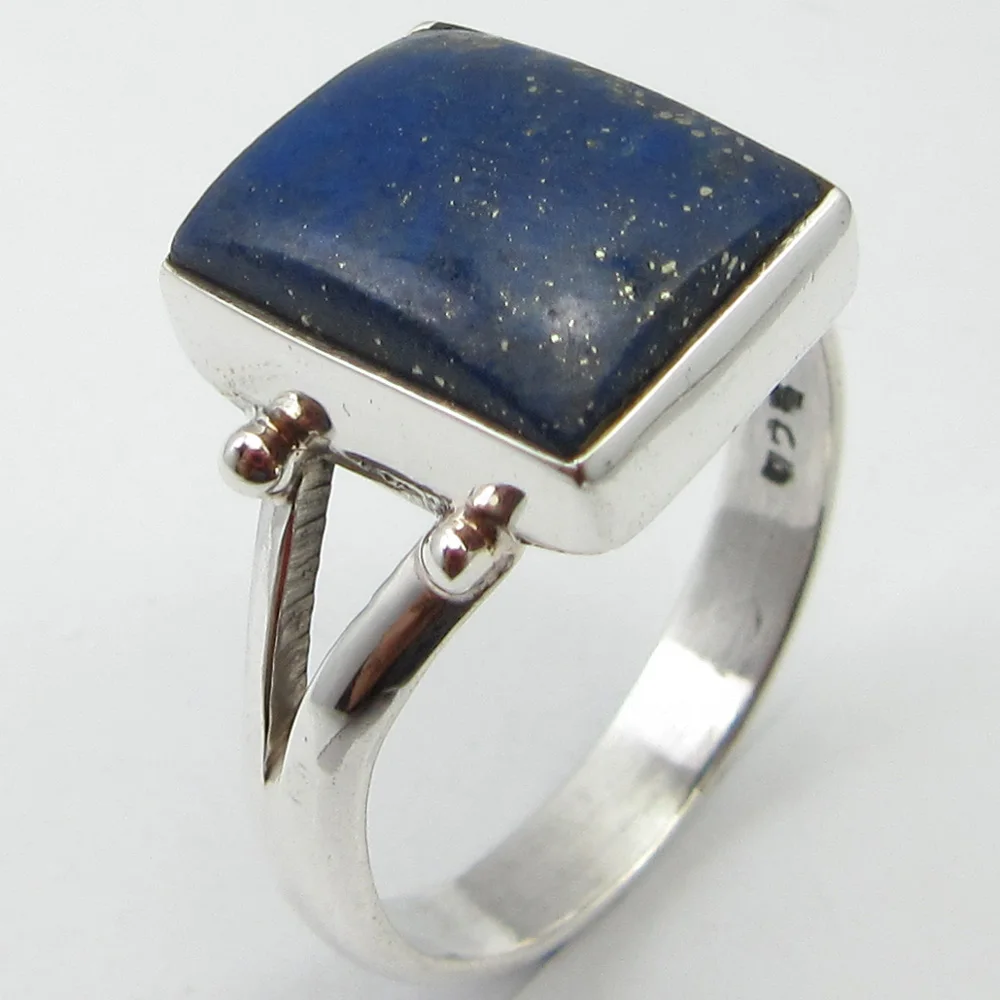 

. Silver Navy Blue LAPIS LAZULI Handmade Ring Size 6.75
