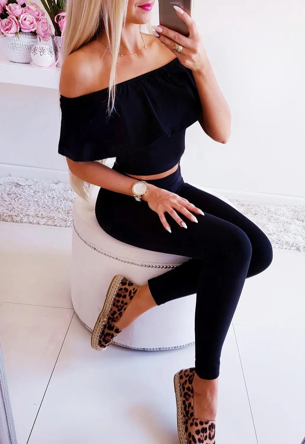 النساء دعوى لفصل الصيف 2019 مثير قبالة الكتف مائل الرقبة أكمام الإناث الملابس الصلبة طويلة السراويل النساء الصيف مثير الدعاوى