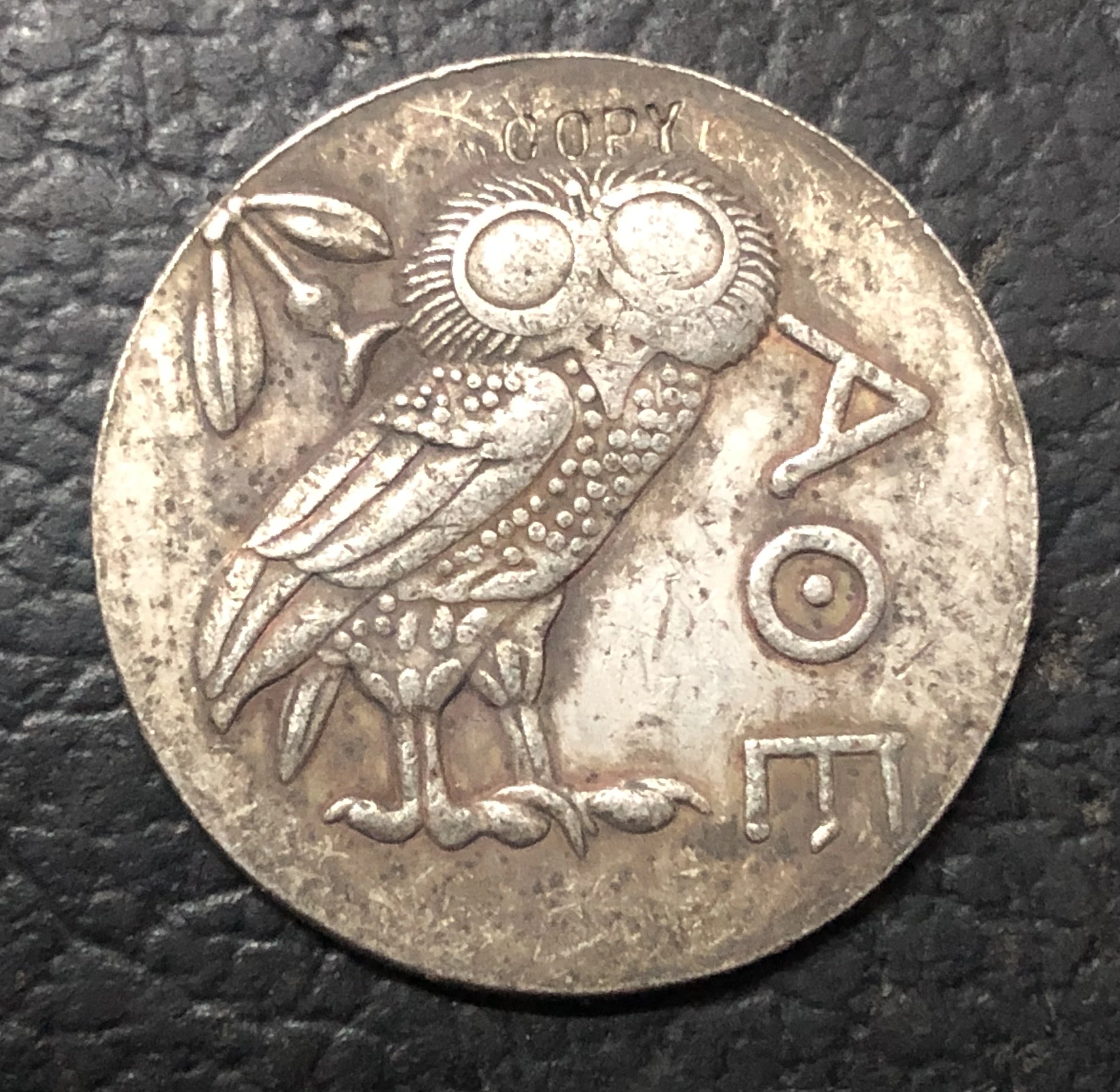 

LANZ ATTICA A THENS TETRADRACHM OWL EULE CRESCENT MONDSICHEL MOON OLIVE