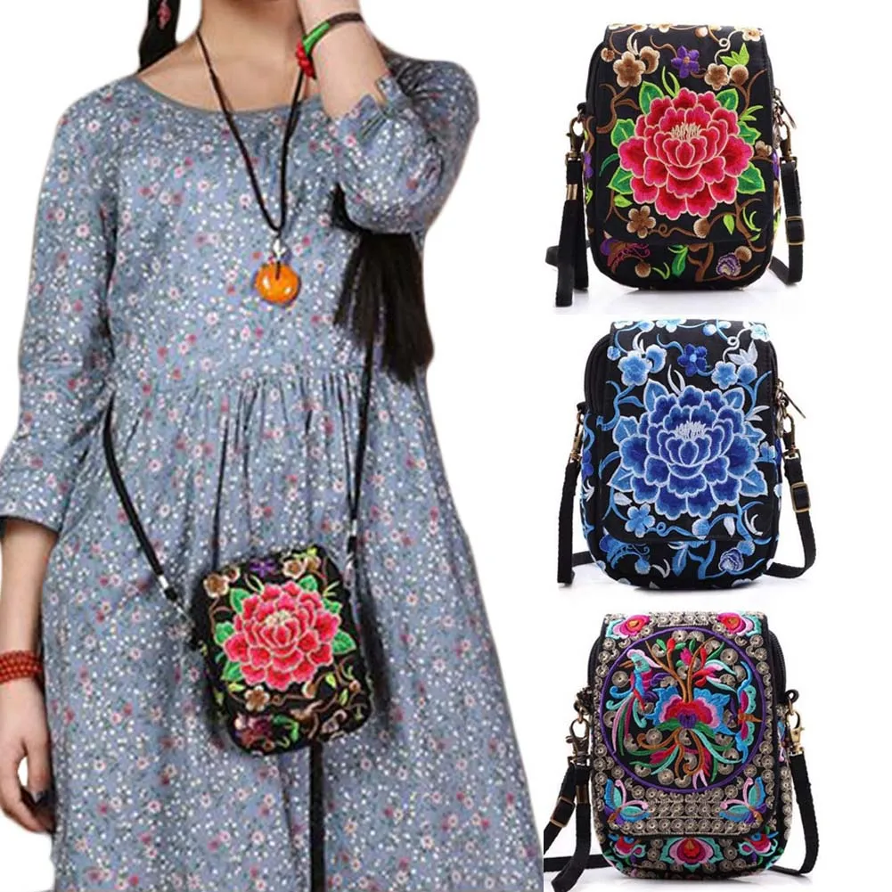 

Ethnic Boho Embroidery Messenger bag Vintage Embroidered Canvas Cover Shoulder Crossbody Bags Women Small Coins Purse Beach bag