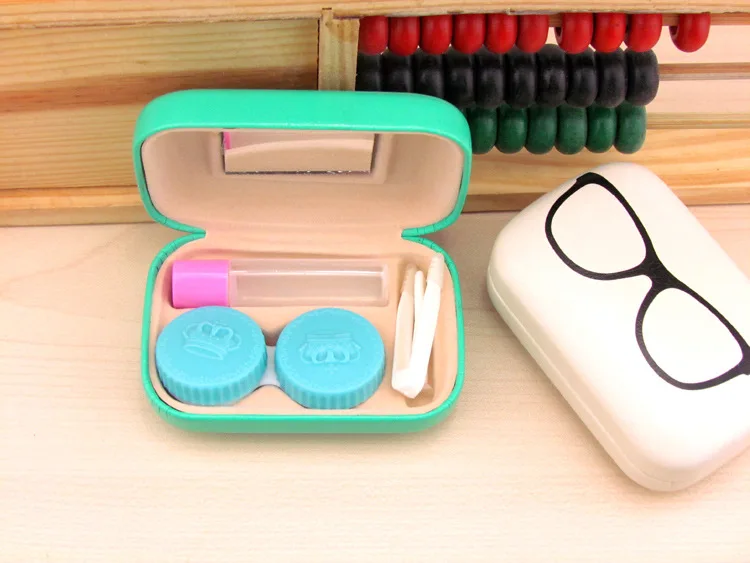 2470929777_1170618738