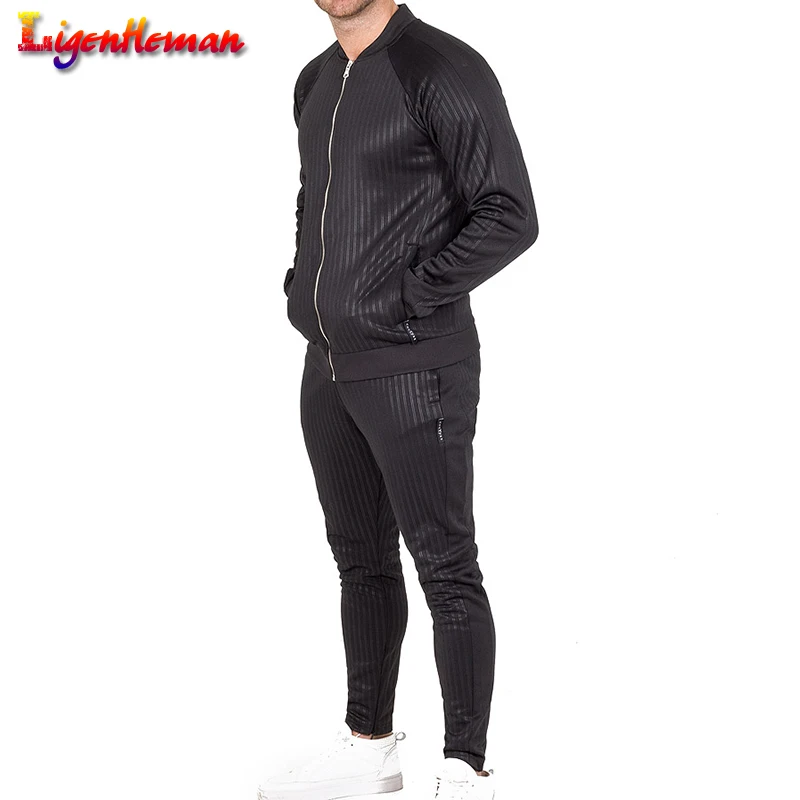 

Men's Hoodies Tracksuit Set New Autumn High Street Jackets Sets 2019 Male Sweatshirt Sweatpants Multi-pocket Fashion Trousers