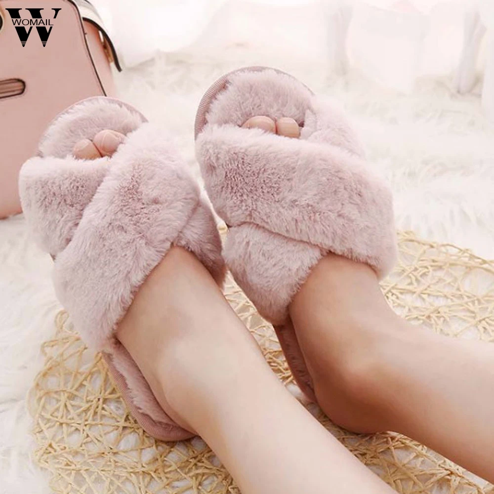 

Winter Women Home Slippers with Faux Fur Fashion Warm Shoes Woman Fluffy Faux Fur Slip on Flats Female Slides Black Pink Flop