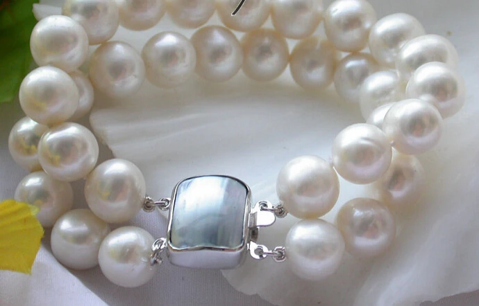 

001618 2ROW 8"11-12mm white round CULTURED PEARL BRACELET