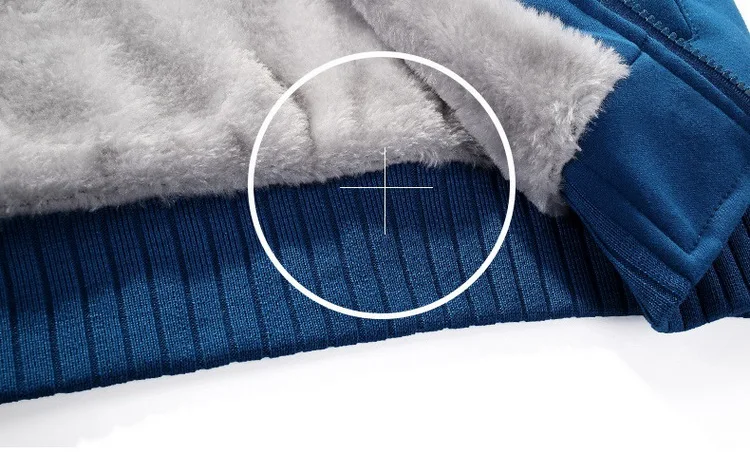 2435276782_1571359620