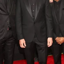 Индивидуальные Джастин Тимберлейк смокинг/свадебные черные Смокинги для женихов для Для мужчин/Костюмы для жениха Костюмы из 2 предметов Костюмы(куртка+ Брюки для девочек+ галстук