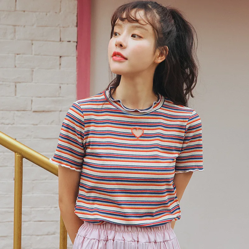 

2018 Summer Korea Style Retro Fashion Color Embroidery Heart Hollow Short Sleeve T-shirt Female Tide