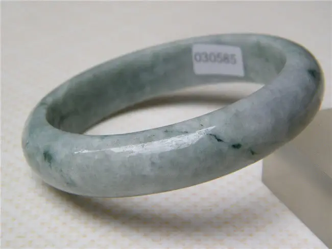 

NEW CHINA JADE JEWELRY 100% NATURAL Grade A BEAUTIFUL GREEN JADE BRACELET 62.5MM a 5.19