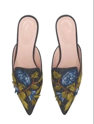 

Fashion Summer/Spring Leisure Flat with Denim Pointed Toe Snug Inside Embroided Women Slippers Drop Ship Size 9-11 Women Shoes