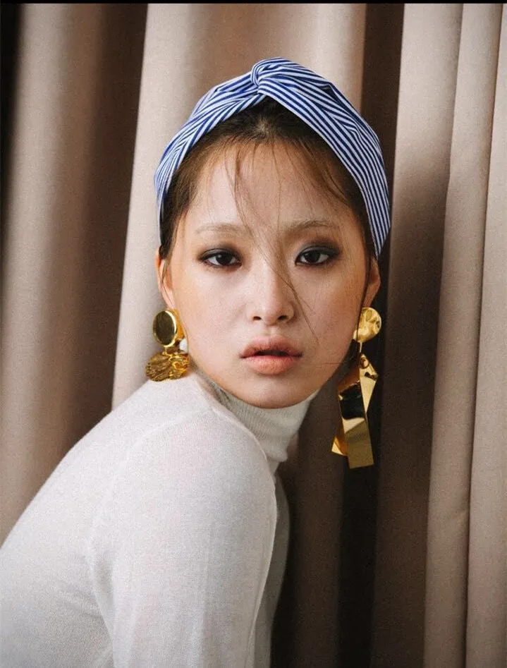 

2019 Fashion Europe and America Baroque vintage droplets flowers Irregular pattern earrings temperament retro oversize earring